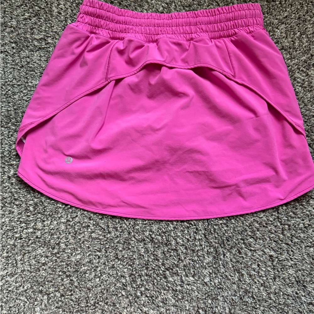 Lululemon Hotty Hot skirt